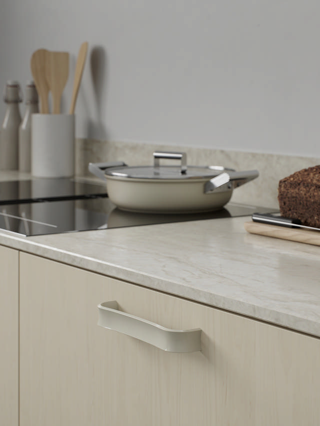 News Collection 2025 - Ribbon