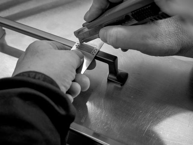 CROSS CUT ADHESION TESTS